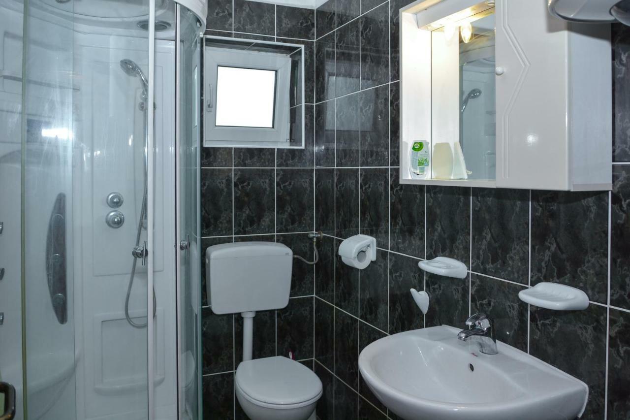 Luca Apartment Senj  Luaran gambar